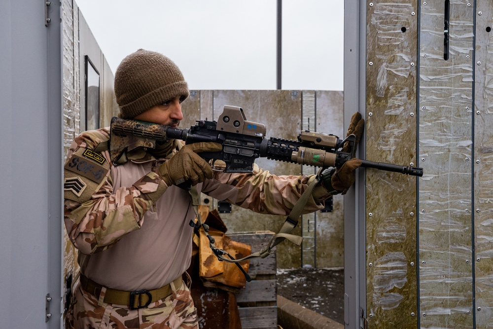 5th SFG (A) Hosts Royal Saudi Special Security Forces for Partnership Training