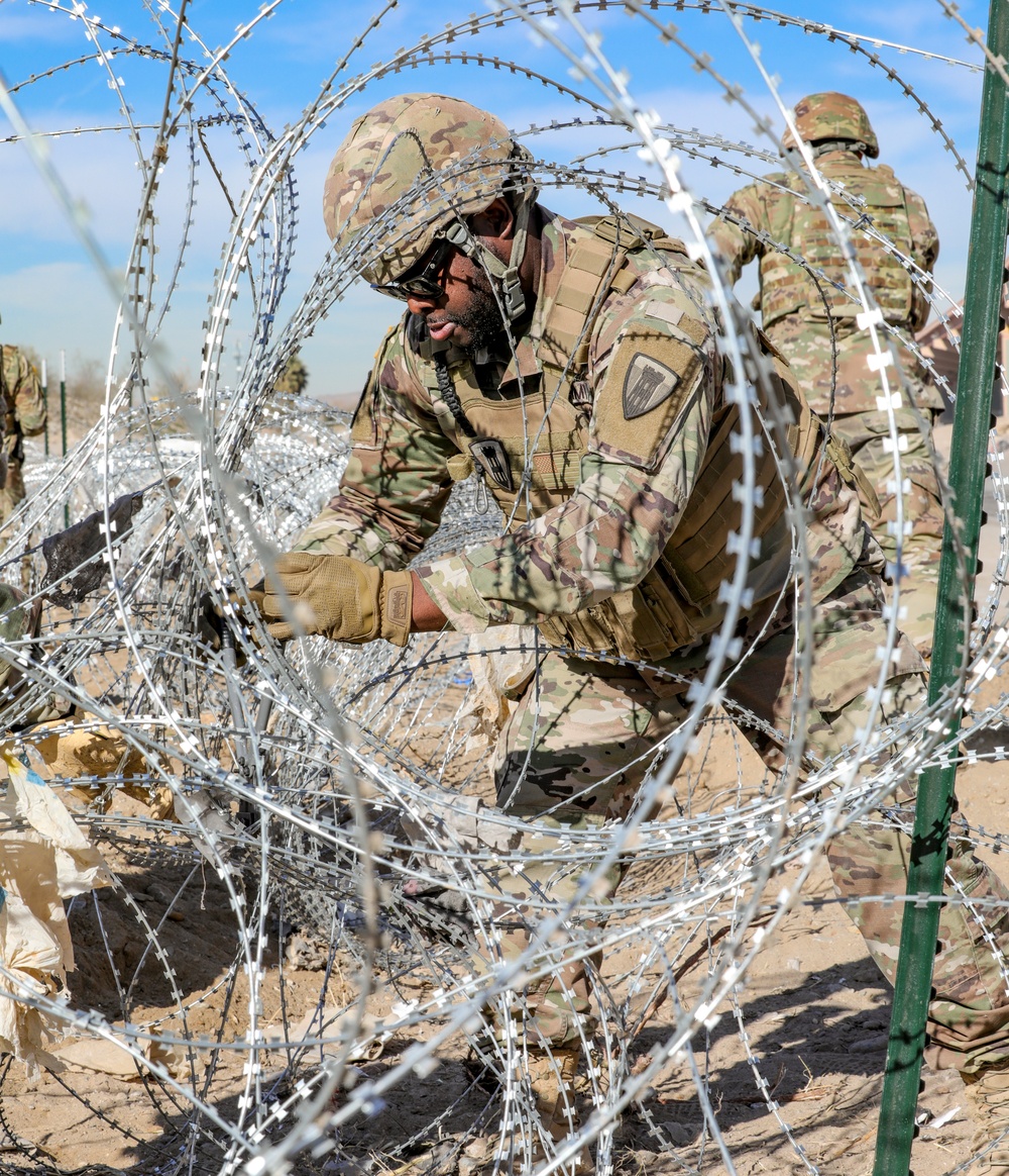 National Guard barrier in El Paso effective