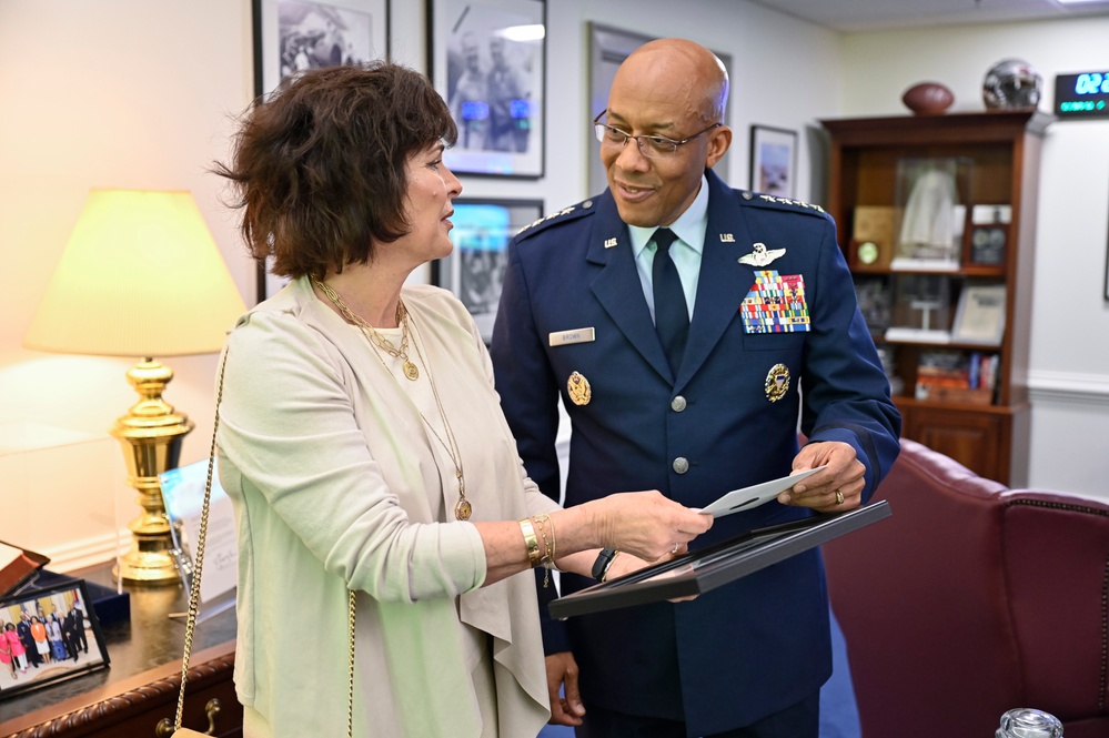 CSAF Brown hosts 2019-2022 Sijan Awards