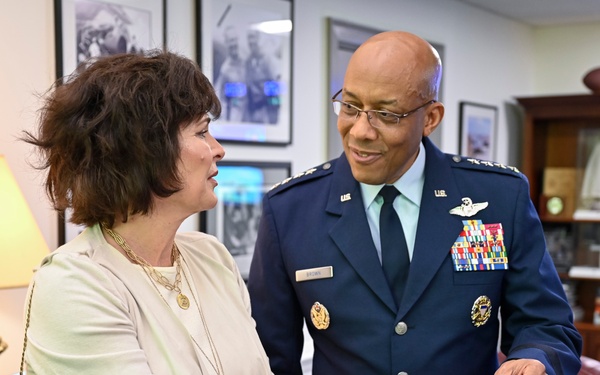 CSAF Brown hosts 2019-2022 Sijan Awards