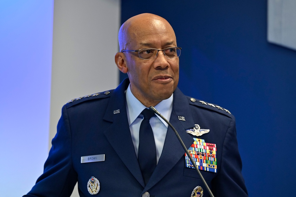 CSAF Brown hosts 2019-2022 Sijan Awards