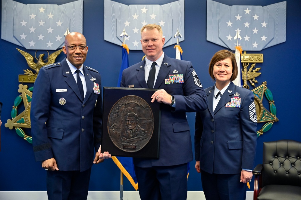 CSAF Brown hosts 2019-2022 Sijan Awards