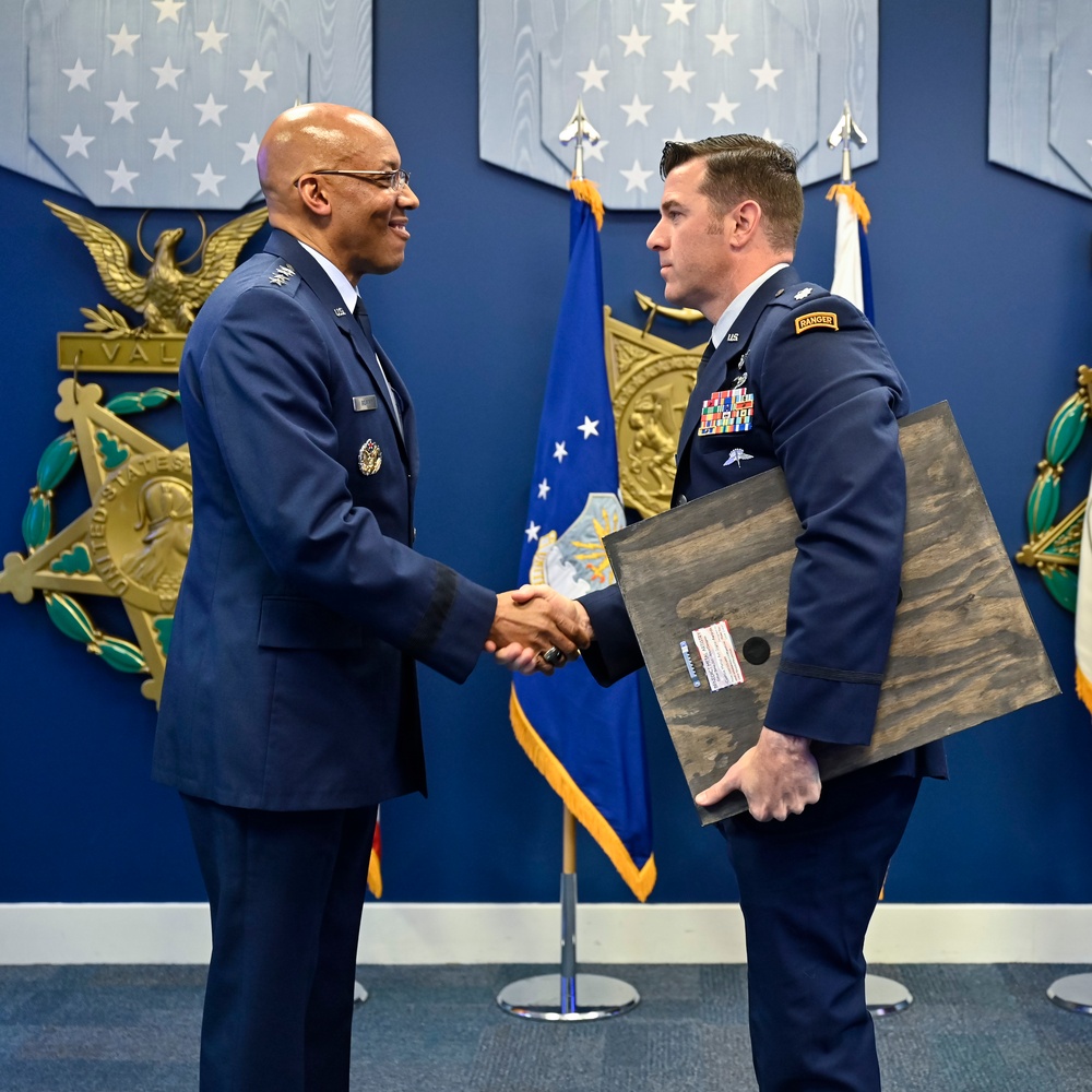 CSAF Brown hosts 2019-2022 Sijan Awards