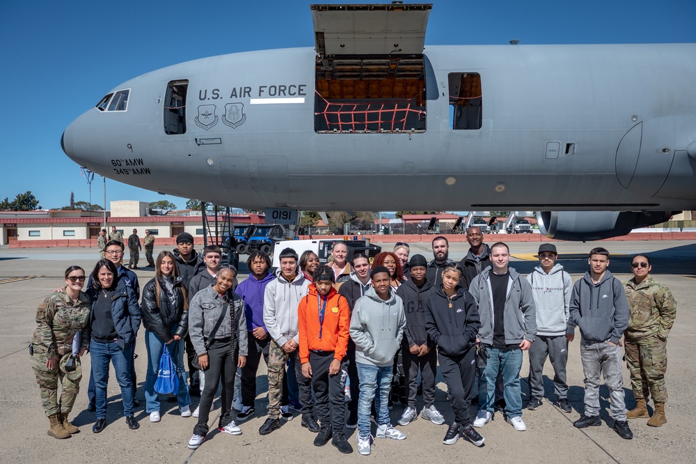 Solano County students tour Travis Air Force Base