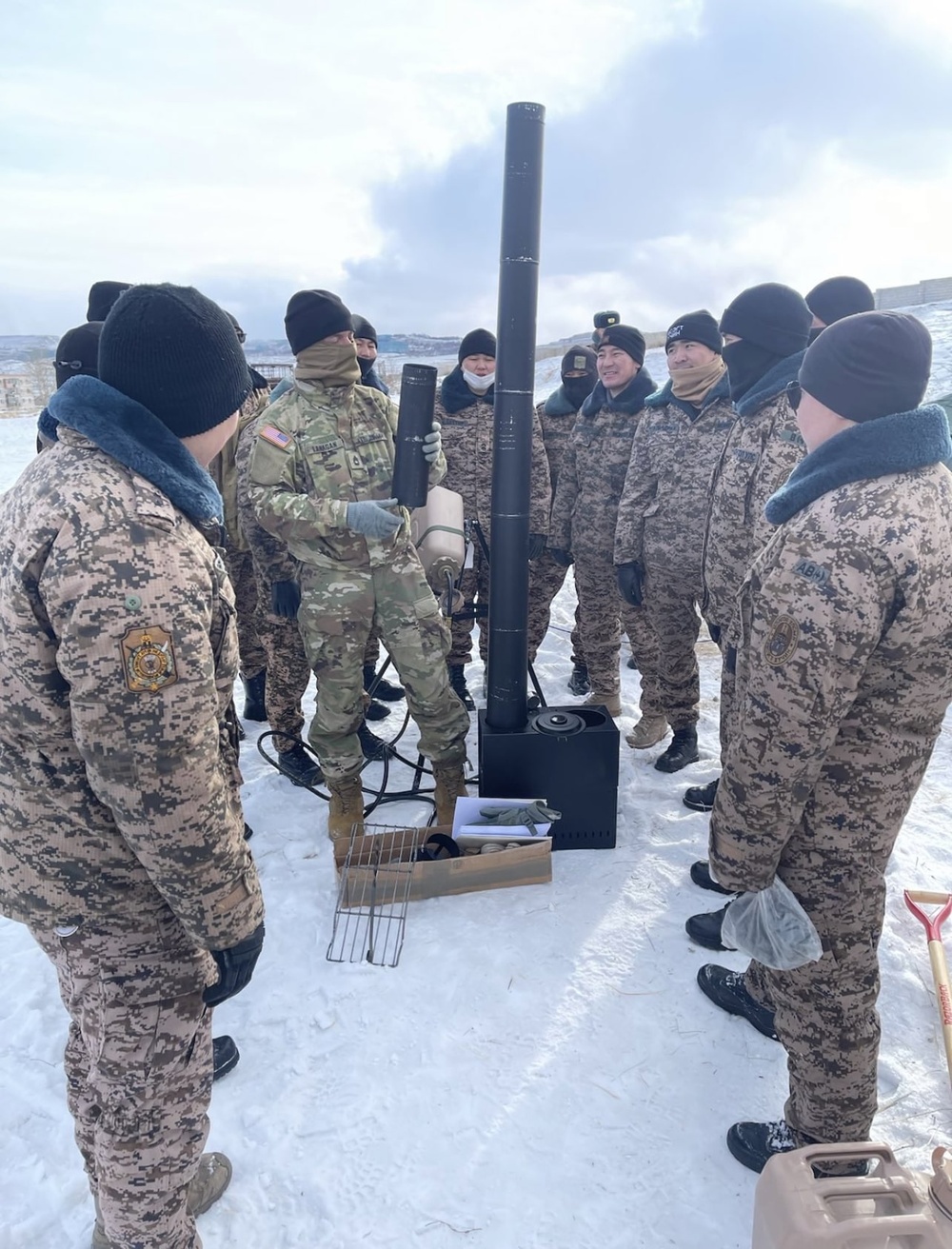 Mongolian Soldiers work with 5th SFAB Advisors in Mongolia