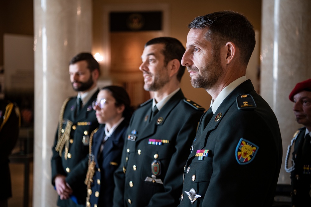 Belgian Chief of Defence Adm. Michel Hofman Visits Arlington National Cemetery