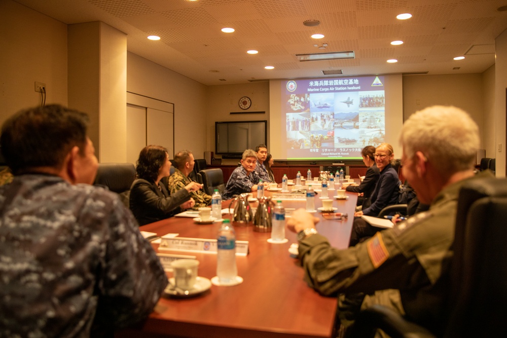 Japan Maritime Self -Defense Force Vice Adm. Saito and U.S. Navy Vice Adm. Thomas visit Marine Corps Air Station Iwakuni