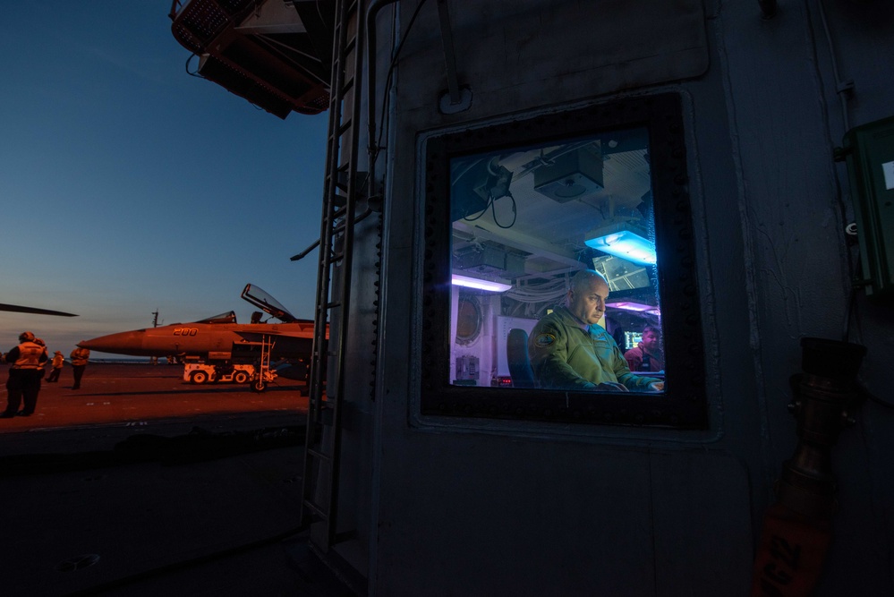 USS Theodore Roosevelt (CVN 71) Flight Quarters