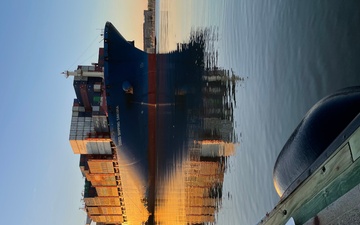 Container ship in the Savannah Harbor