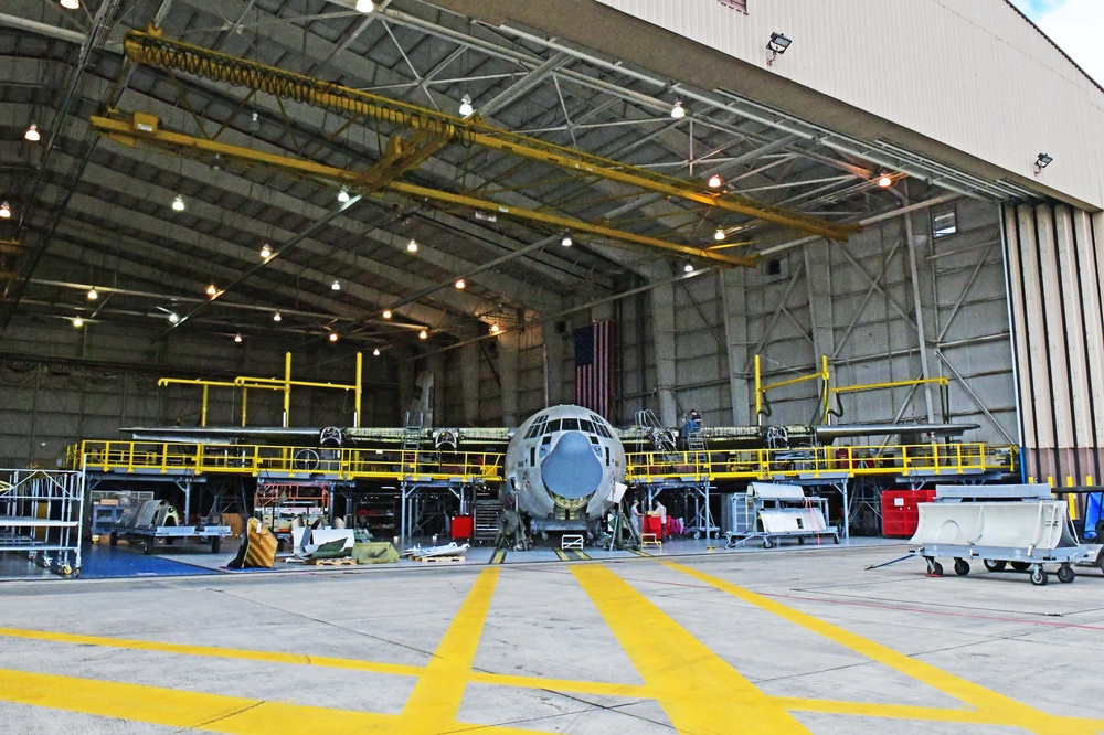 402nd Energy Assurance Office leads energy saving efforts at Robins