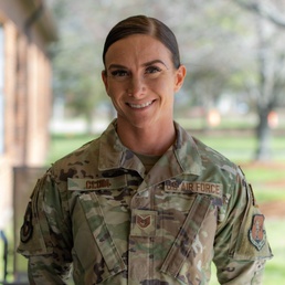 Illinois Air National Guard NCO wins Athlete of the Year