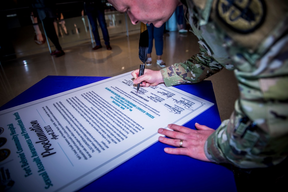 DVIDS Images Belvoir Hospital leaders sign Sexual Assault