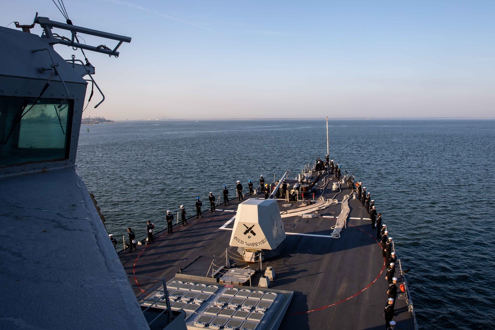 USS Nitze (DDG 94) Returns to Norfolk