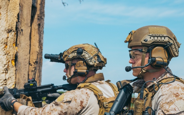 26th MEU Marines execute CQB exercise
