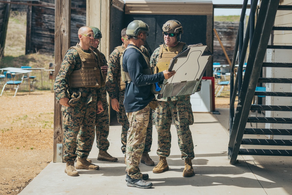 26th MEU Marines execute CQB exercise