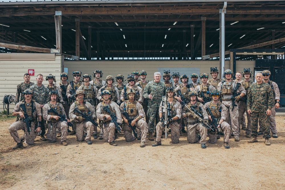 26th MEU Marines execute CQB exercise