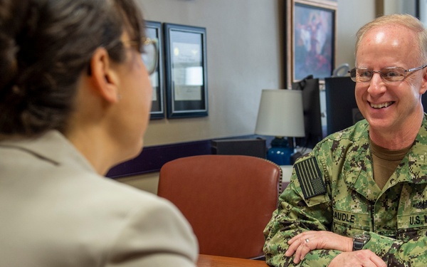 USFFC Commander Visits Joint Advanced Warfighting School (JAWS)
