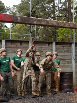 6th Marine Corps District Mini Officer Candidate School at Marine Corps Recruit Depot Parris Island [Image 9 of 10]