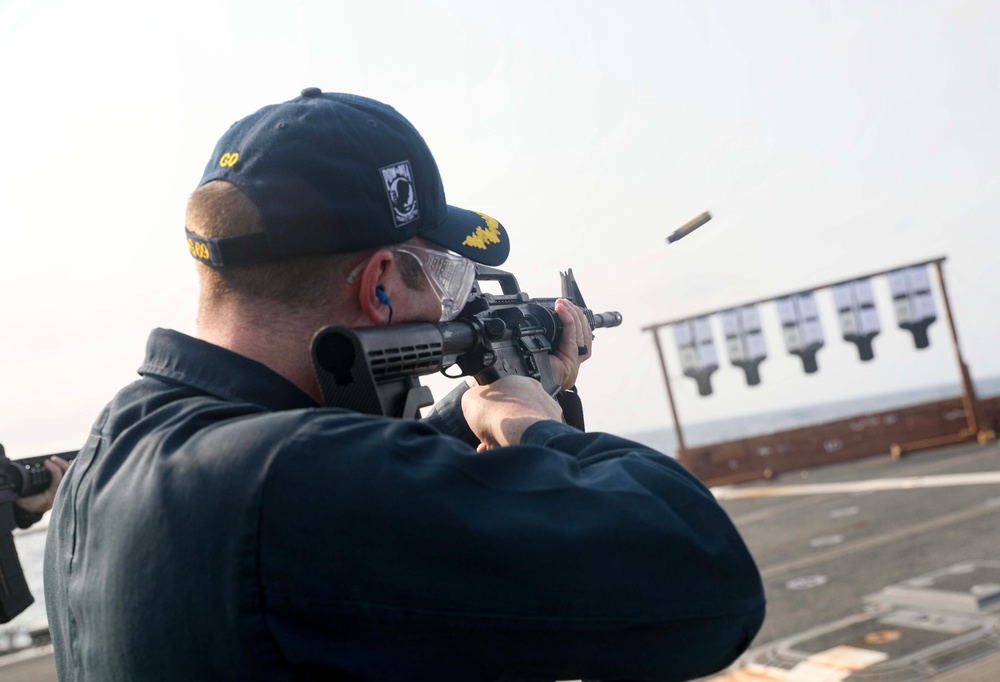 USS Milius (DDG 69) Conducts M4 Carbine Live-Fire Exercise