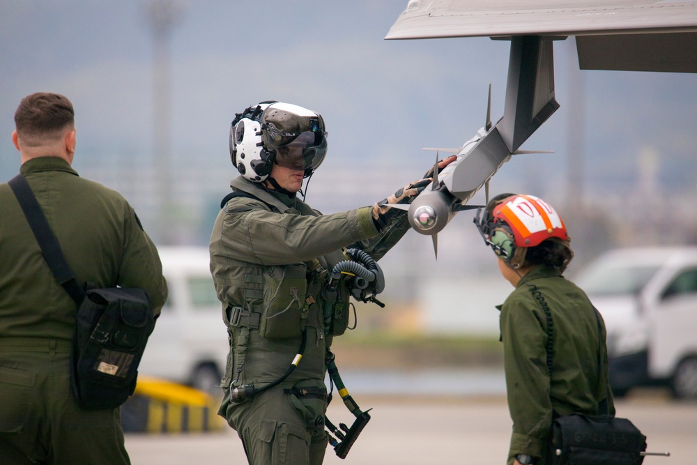 Marines with MAG-12 refuel armed F-35s