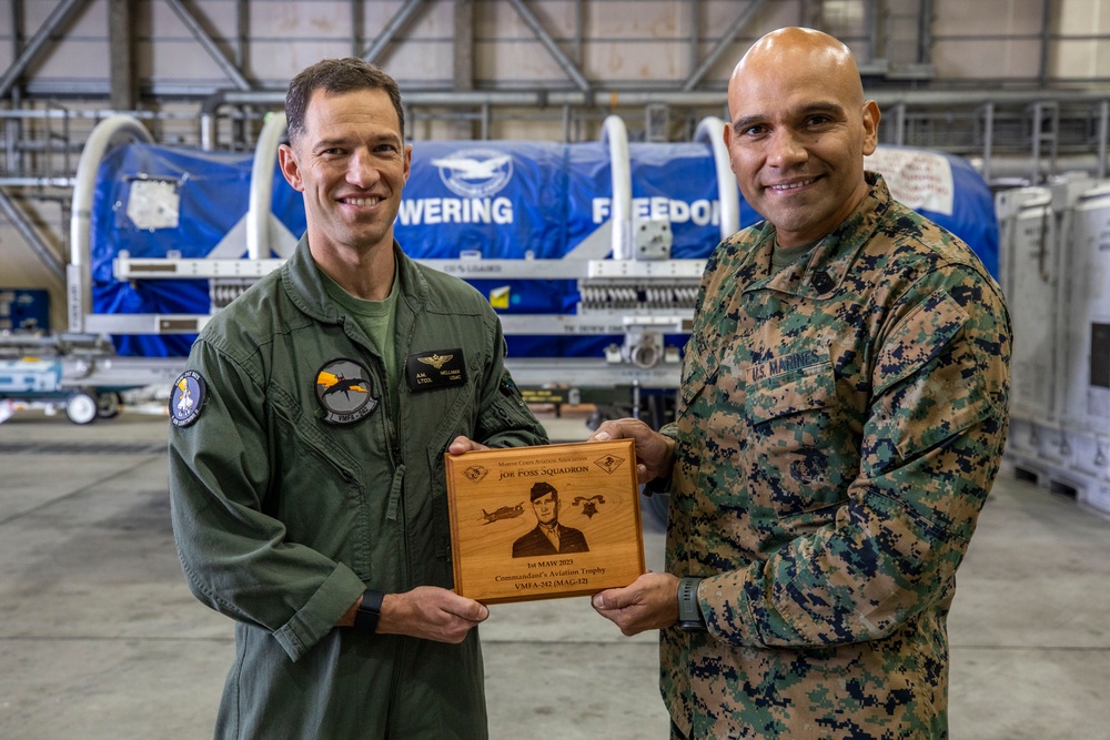 MAG-12 Receives Marine Corps Aviation Awards