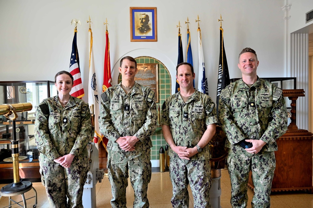 Chief of Naval Intelligence Visits CIWT and NIOC Pensacola
