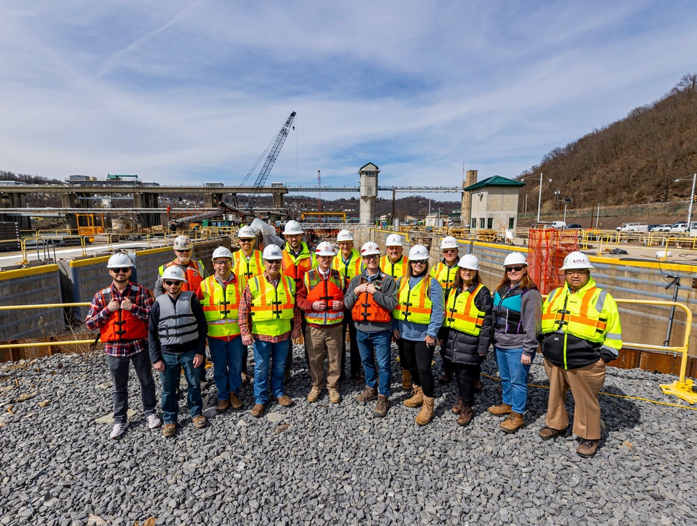 Pittsburgh members of engineer’s society tour lock construction at Charleroi