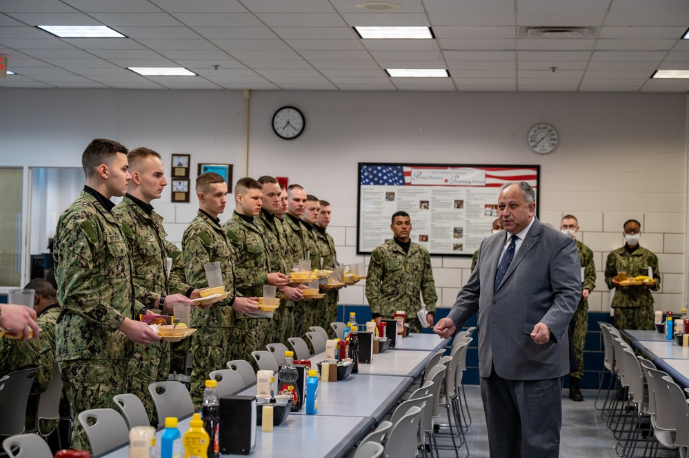 SECNAV Visits RTC Great Lakes