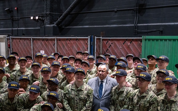 SECNAV Visits RTC Great Lakes