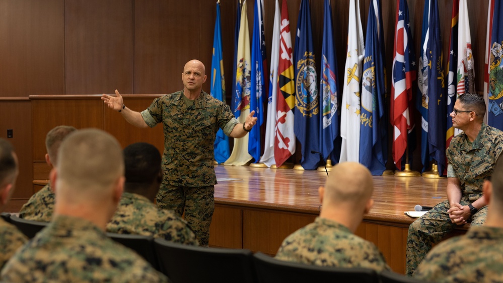 Gen. Berger, 38th Commandant of the Marine Corps, Visits MARFORRES