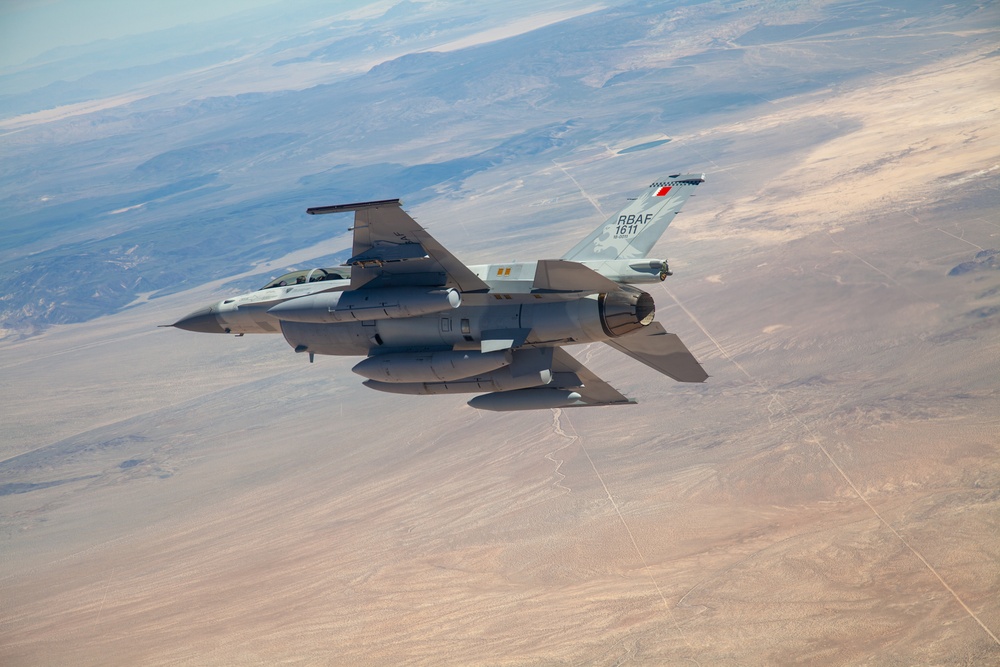 First F-16 Block 70 arrives at Edwards AFB for test campaign