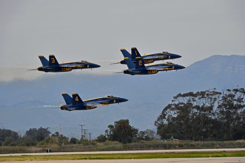 DVIDS Images Point Mugu Air Show is Ventura County's Biggest Event