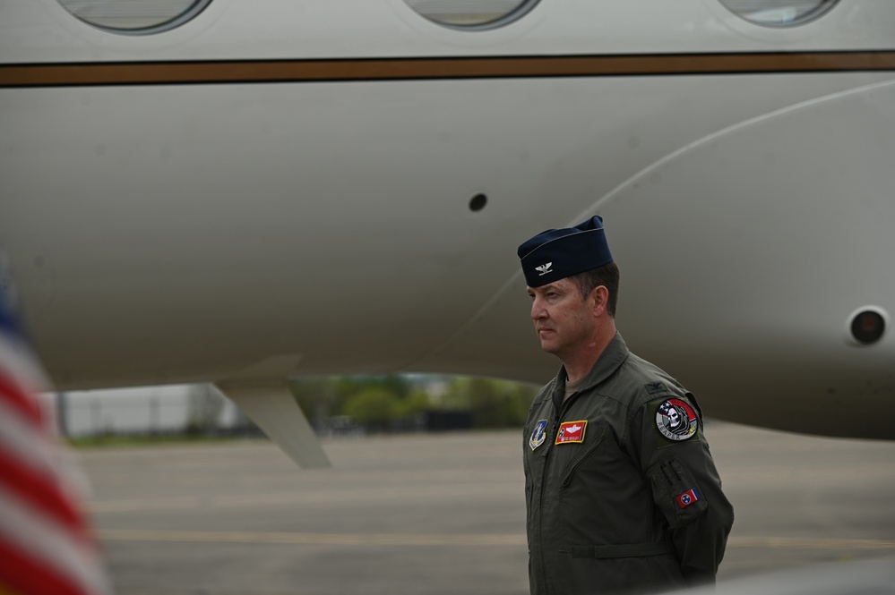 118th Wing Commander Awaits The Arrival of VPOTUS