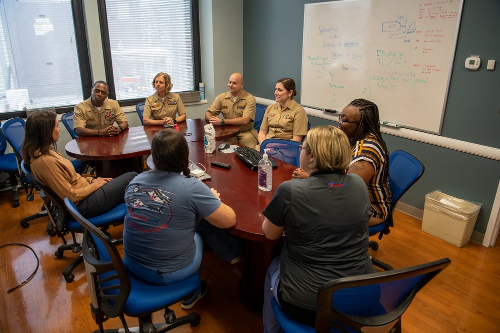 Commanding Officer NMOTC visits Hospital Corpsman Trauma Training Jacksonville