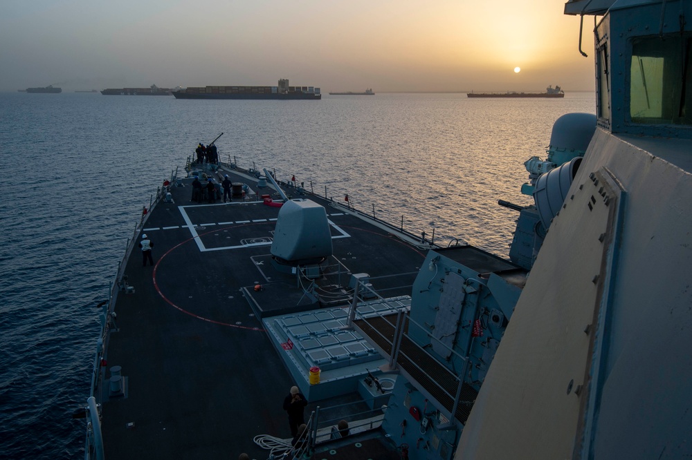 USS Paul Hamilton Transits the Suez Canal