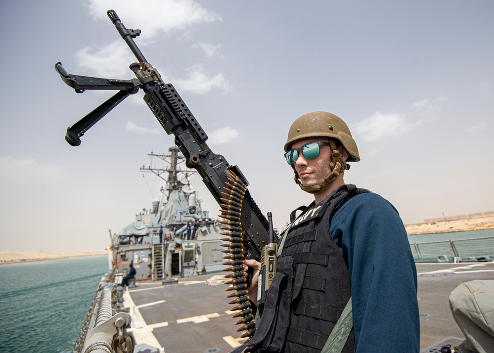 USS Paul Hamilton Transits the Suez Canal