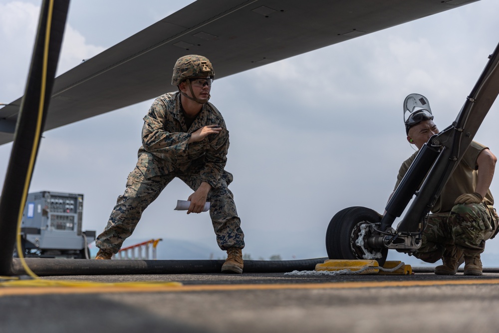 Balikatan 23 | U.S. Marines, Airmen Work Together to Refuel Aircraft