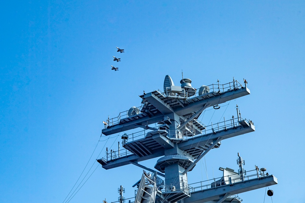 Aircraft in the Philippine Sea