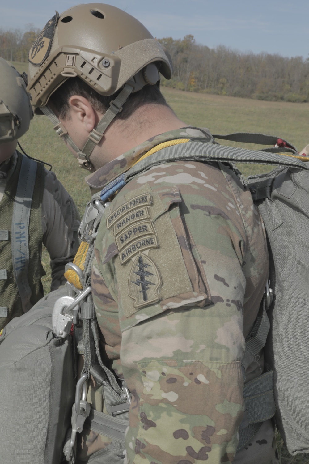 OHARNG Special Forces Operators conduct airborne, fast rope training