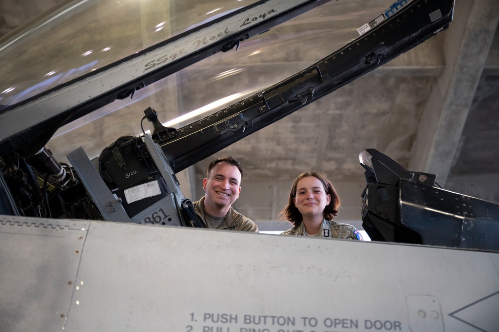 CAP cadets tour the Fighting Falcon