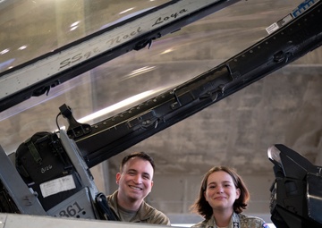 CAP cadets tour the Fighting Falcon