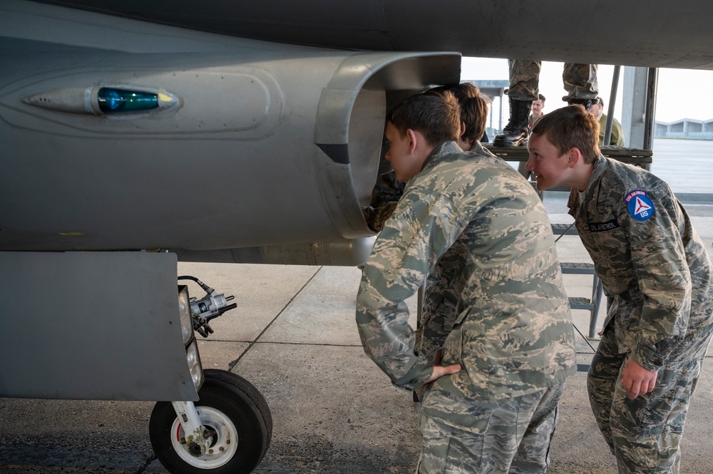 CAP cadets tour the Fighting Falcon