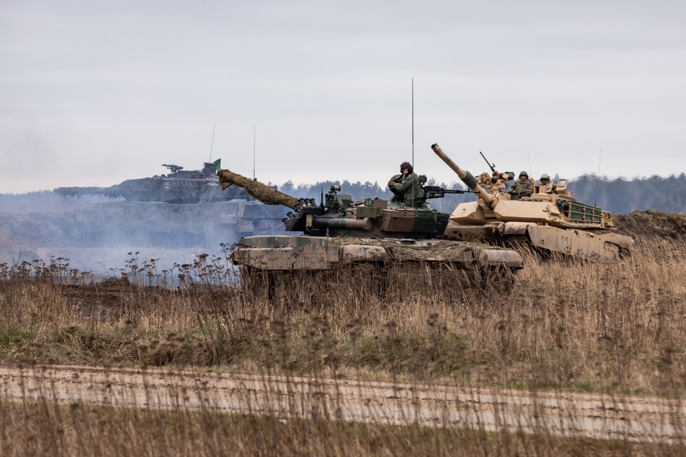 NATO eFP Battle Group Poland Displays Combined Forces in Exercise Amber Lynx