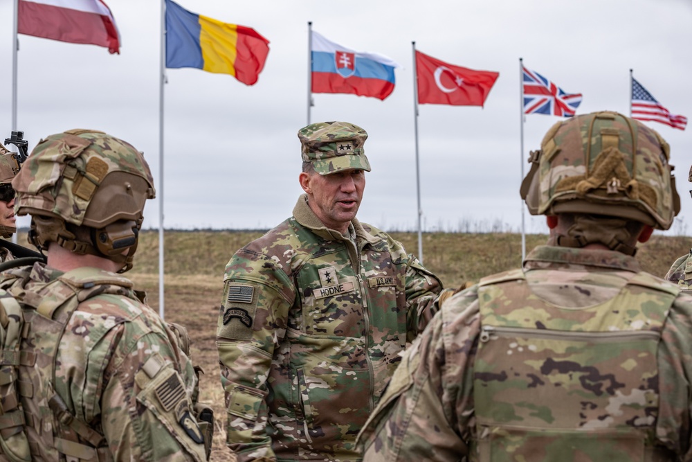 NATO eFP Battle Group Poland Displays Combined Forces in Exercise Amber Lynx