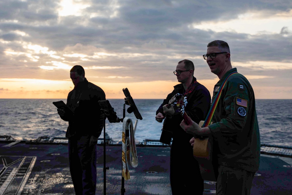 USS Leyte Gulf (CG 55) Celebrates Easter