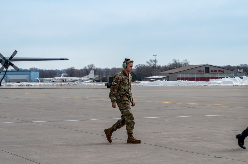 An inaugural opportunity: 934th Airlift Wing Airman’s first experience with presidential visit