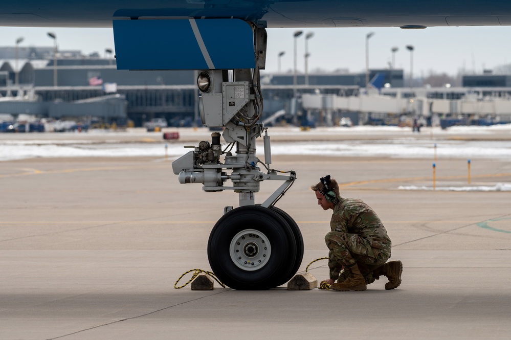 An inaugural opportunity: 934th Airlift Wing Airman’s first experience with presidential visit