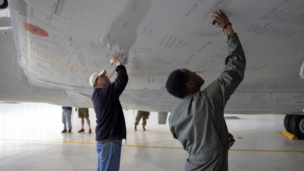 552nd ACW Bids Farewell to First AWACS