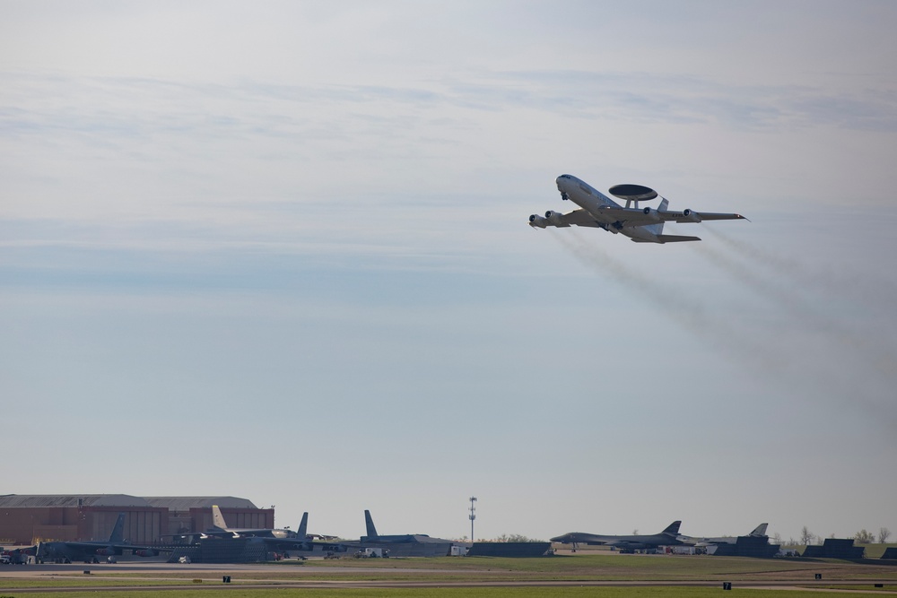 552nd ACW Bids Farewell to First AWACS