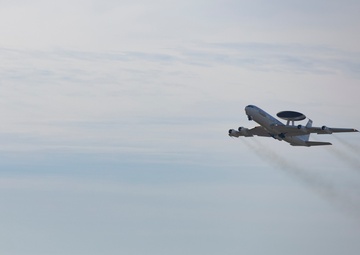 552nd ACW Bids Farewell to First AWACS